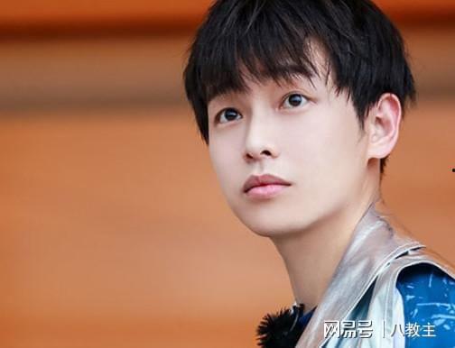 彭昱畅最新恋情爆料,新恋情引网友热议,甜蜜互动引猜测 第2张 彭昱畅最新恋情爆料,新恋情引网友热议,甜蜜互动引猜测 第2张